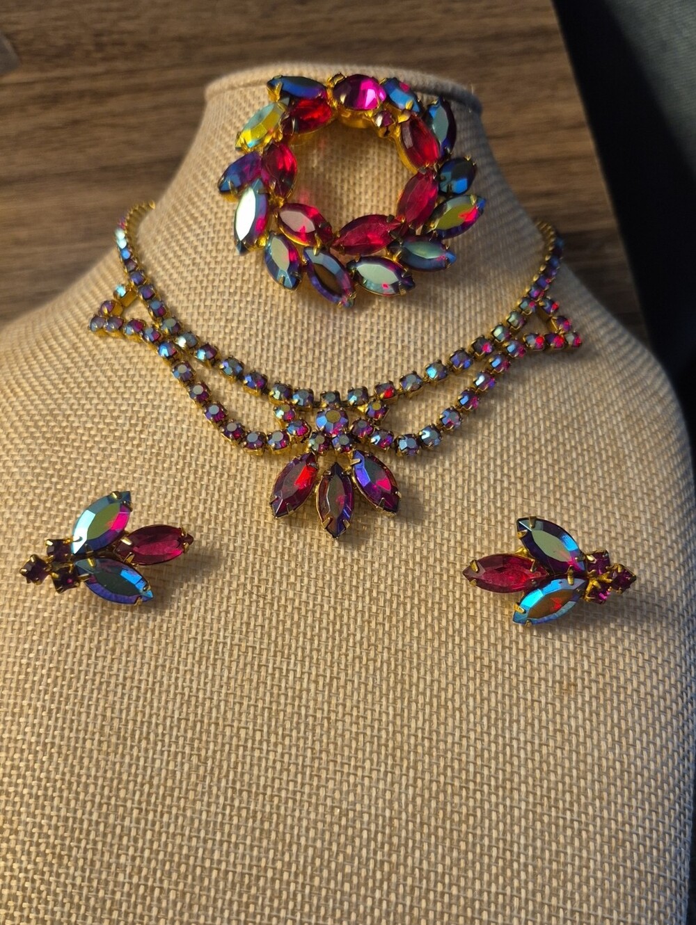 Red Aurora Borealis Julianne Style Crystal Jewelry Set Vintage